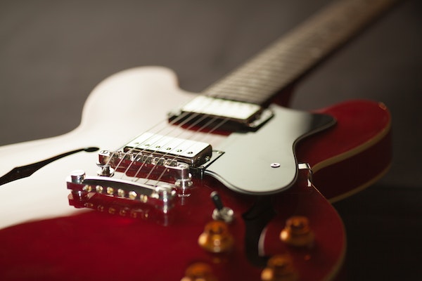 Soldering Station for Guitar Electronics: Expert Tips and Tools