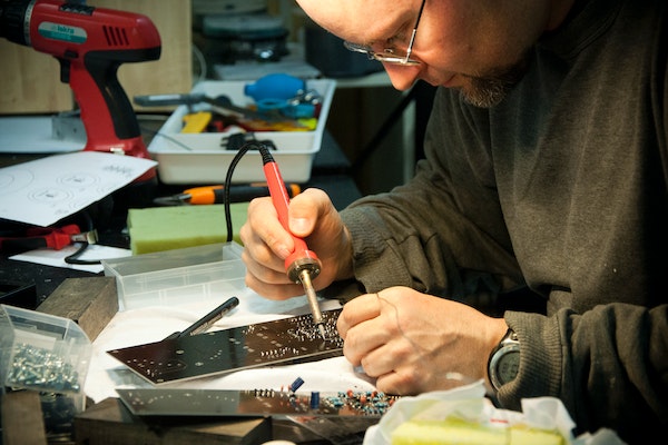 Soldering Temperature and Heating Time for Hand Soldering